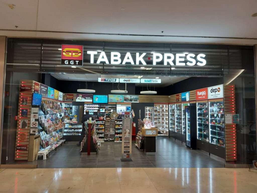 tabak press at Bratislava airport